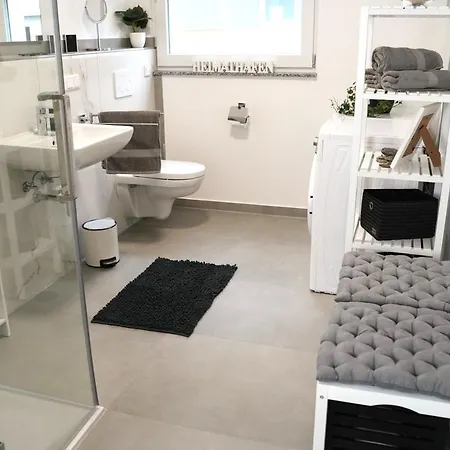 Ferienwohnung Kamin, Parkplatz, Balkon, Stilvolles Zuhause,Grosszuegig Paderborn Exterior foto