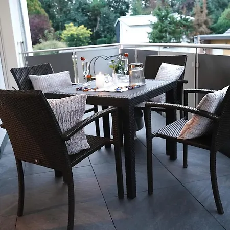 Ferienwohnung Kamin, Parkplatz, Balkon, Stilvolles Zuhause,Grosszuegig Paderborn Exterior foto